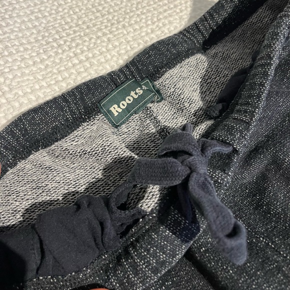 Black salt and pepper Roots sweatpants - Picture 4 of 6